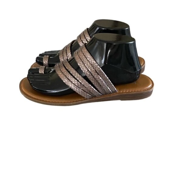 Franco Sarto Giuseppe Metallic Sandal 9 - Picture 2 of 7